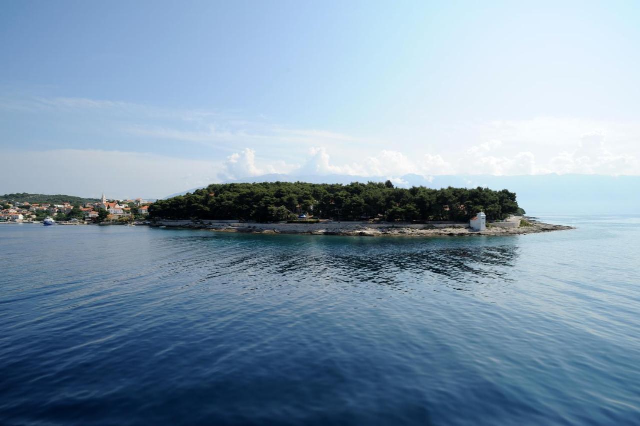 Vila Vera Seafront Apartments Sumartin Εξωτερικό φωτογραφία