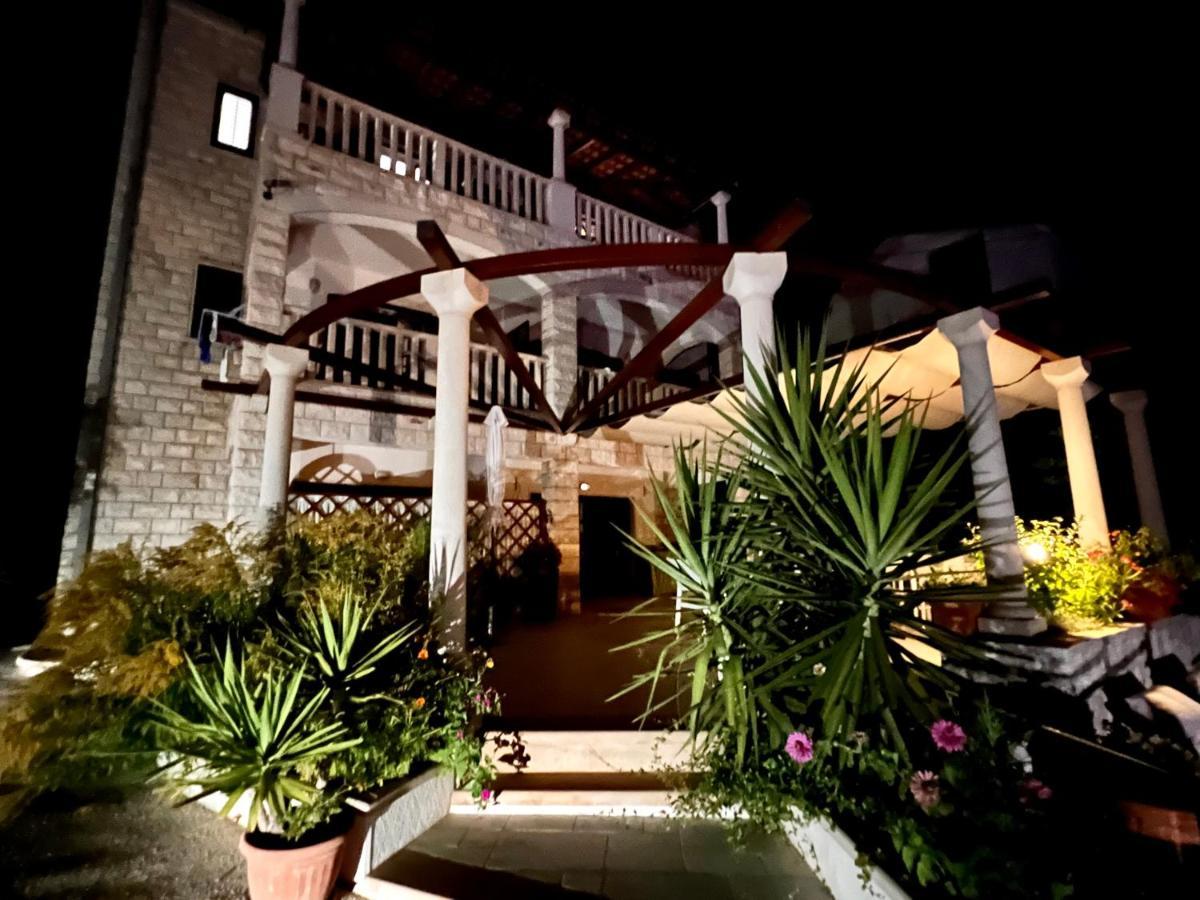 Vila Vera Seafront Apartments Sumartin Εξωτερικό φωτογραφία