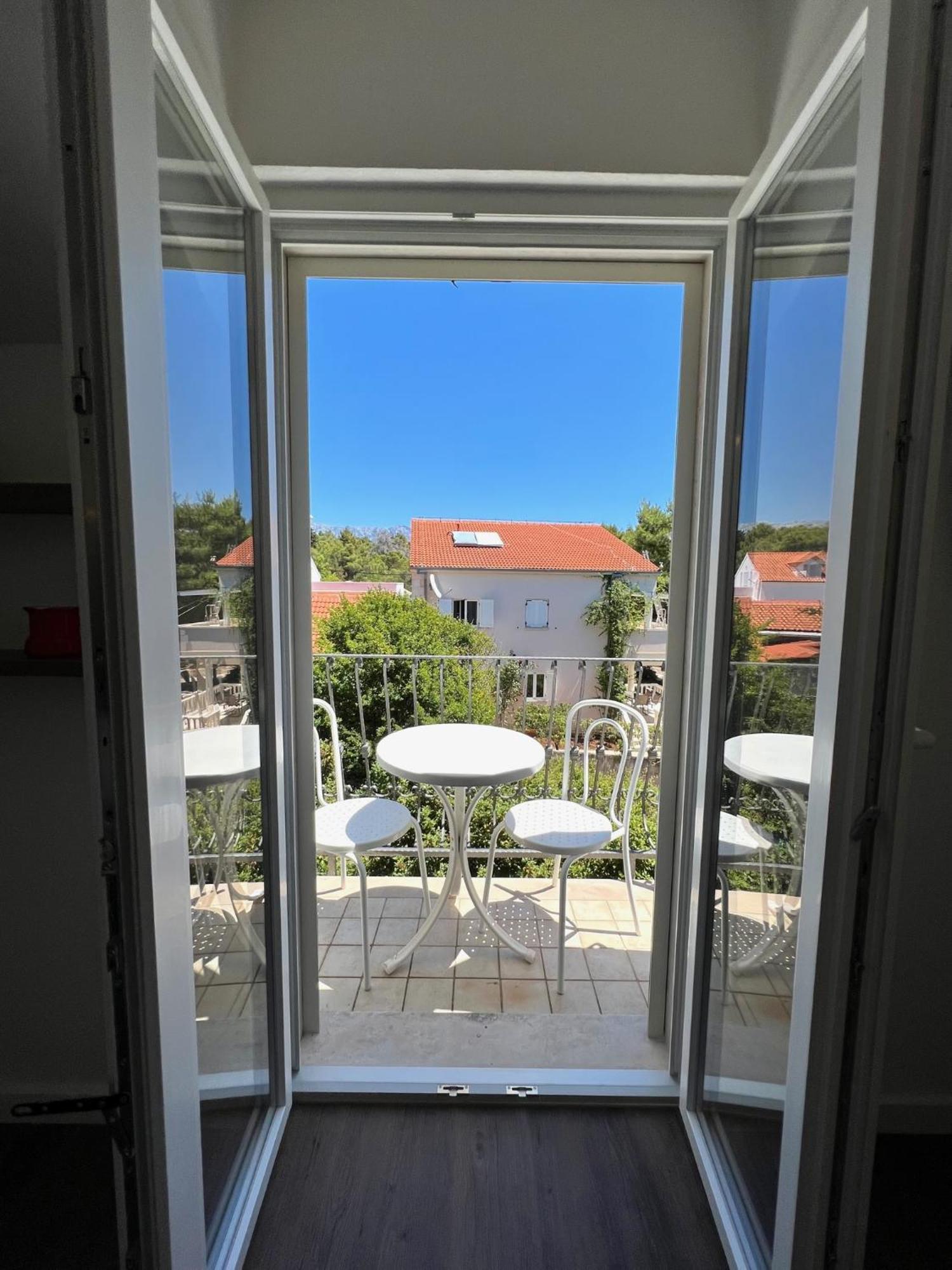 Vila Vera Seafront Apartments Sumartin Εξωτερικό φωτογραφία
